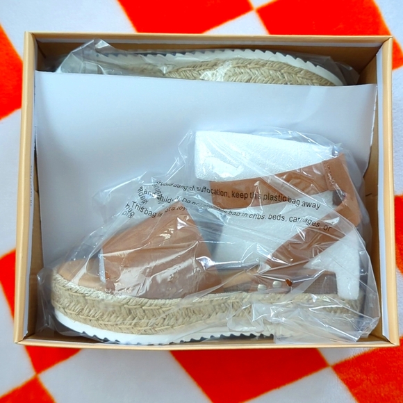 Soda Platform Sandals in Tan - Picture 3 of 4